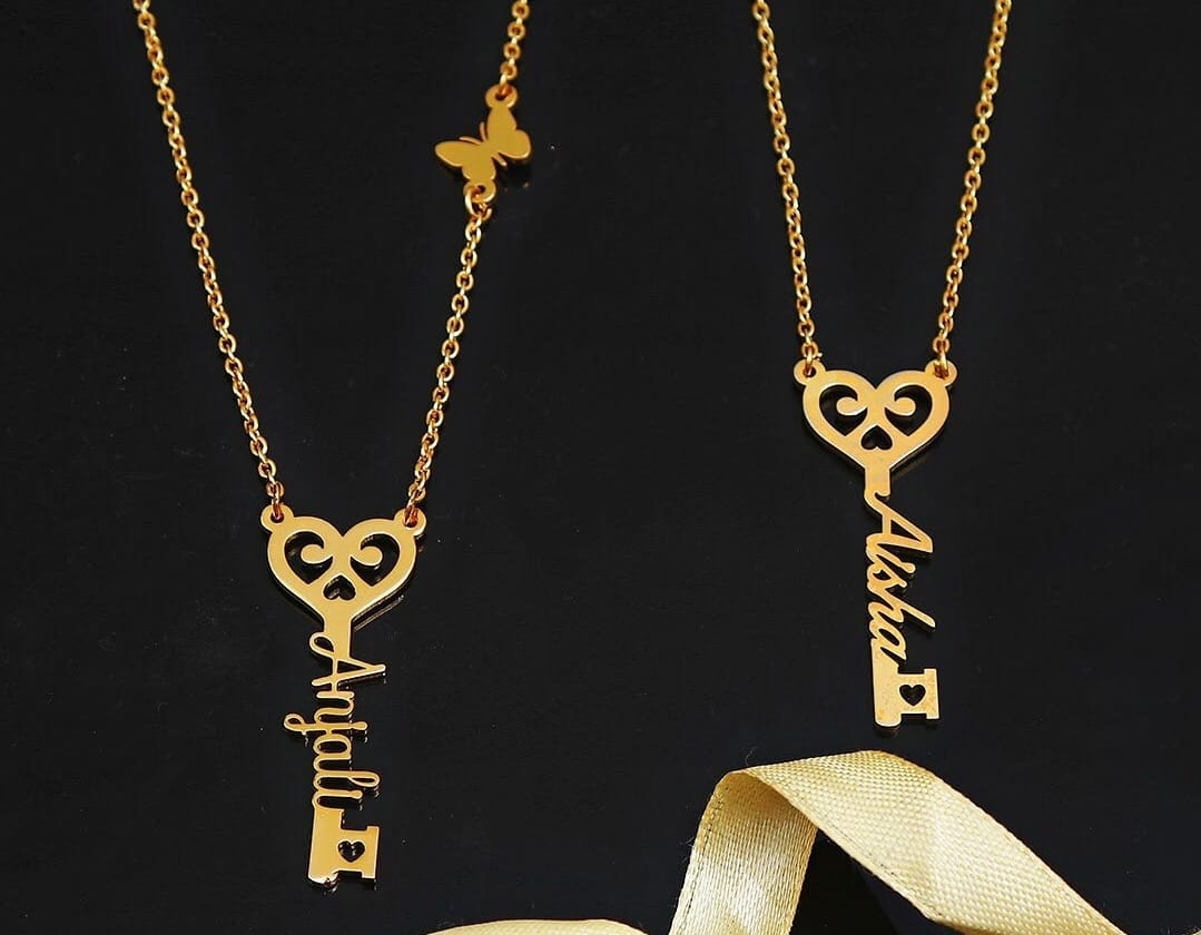 beautiful key style name pendant