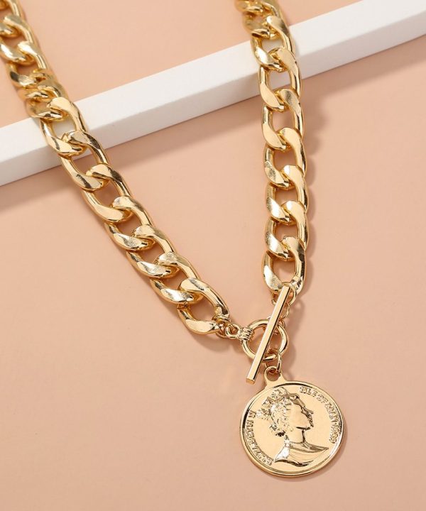 Round Portrait Tag T-buckle Clavicle Chain