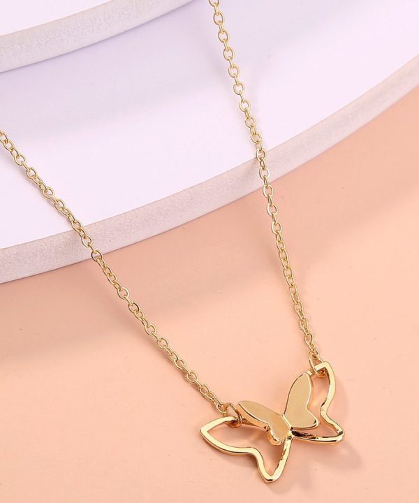 Double Butterfly 3-Dimensional Simple Pendant Necklace
