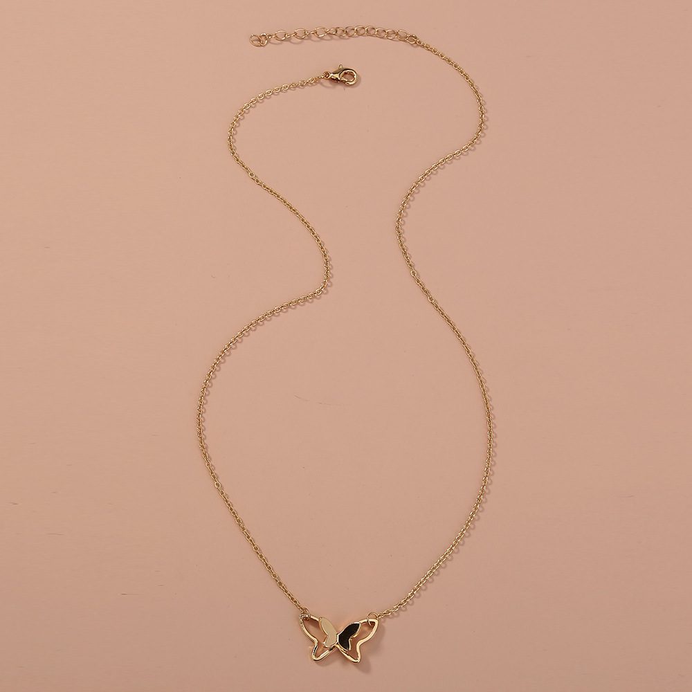 Double Butterfly 3-Dimensional Simple Pendant Necklace Double Butterfly 3-Dimensional Simple Pendant Necklace